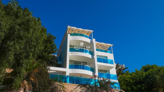 Villa Blue Diamond